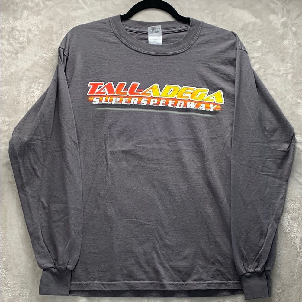 NASCAR | MEDIUM UNISEX LONG SLEEVE #63 RACECAR | GREY TALLADEGA SUPER SPEEDWAY
